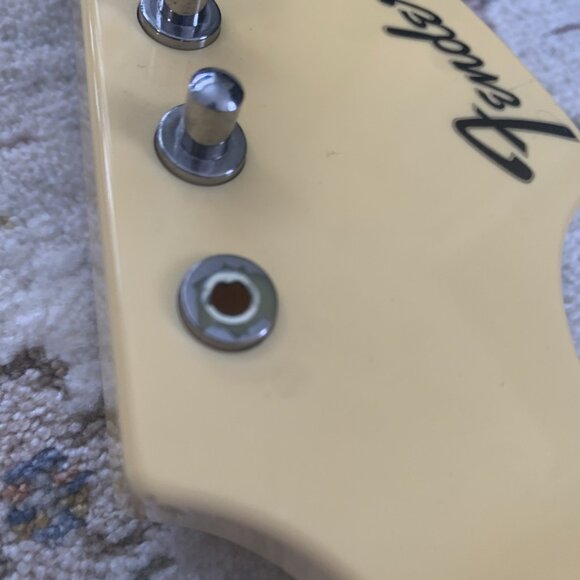 Lot of 2 Guitar Controllers Nyko Frontman Fender Stratocaster Rock Band UNTESTED - Picture 8 of 16